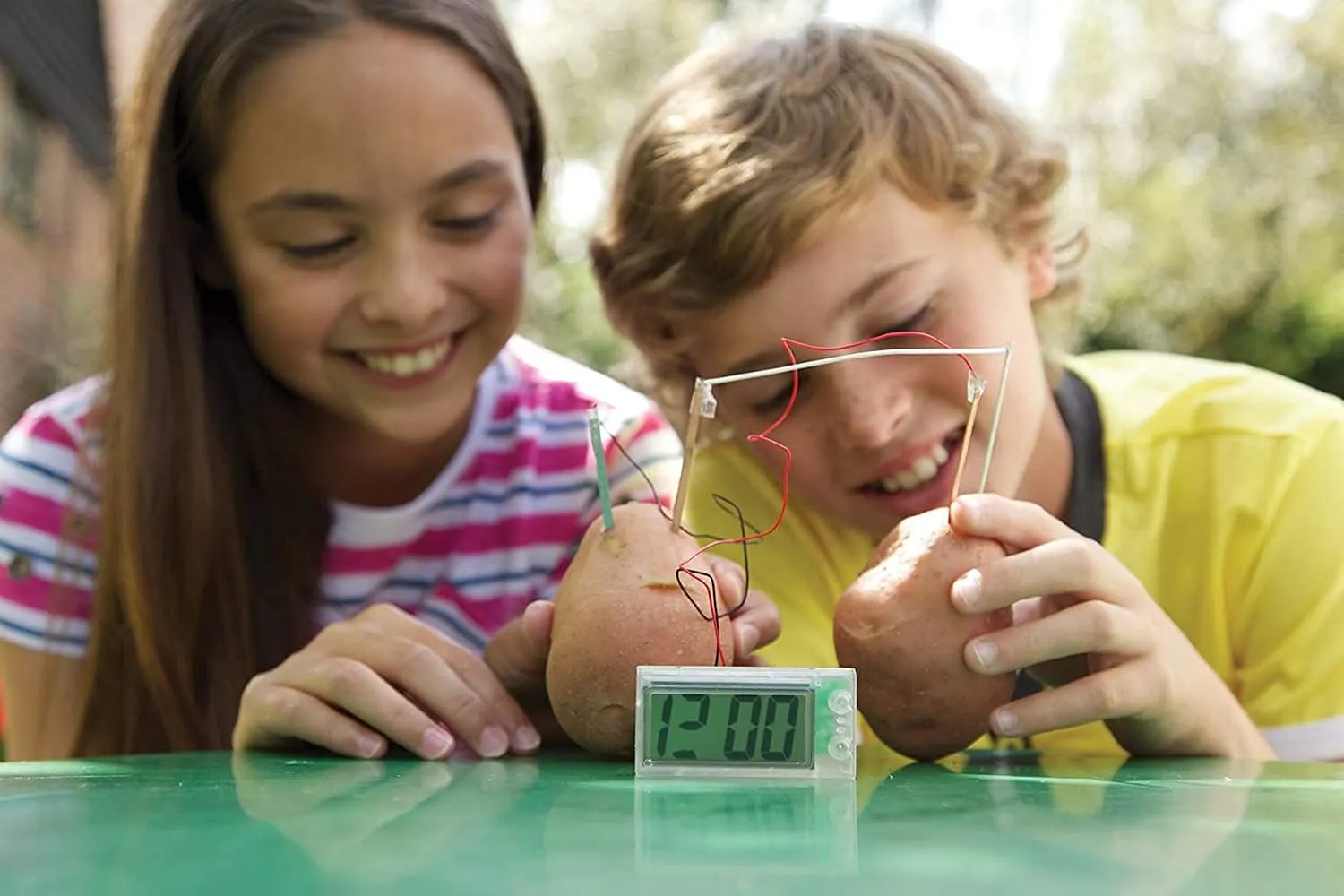 4M Potato Clock DIY Green Science Chemistry Engineering Lab - STEM Toys Educational Gift for Kids & Teens, Girls & Boys, Brown