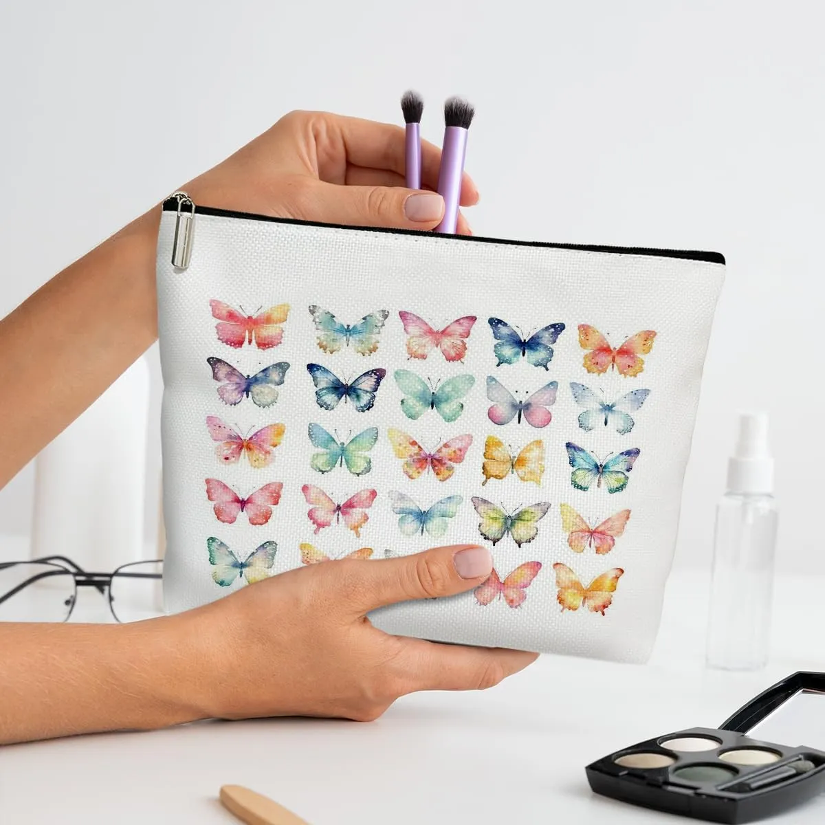 Aesthetics Makeup Bag for Women, Butterfly Gifts for Women Butterflies Lover Gifts for Daughter Sister Besties Coworker Friends Toiletry Cosmetic Bag, Zipper Travel Organizer Pouch -FS296