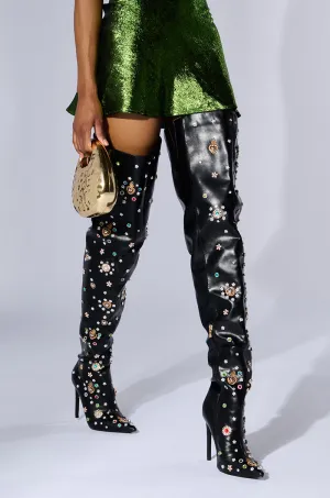 AZALEA WANG BOBEE BLACK EMBELLISHED BOOT