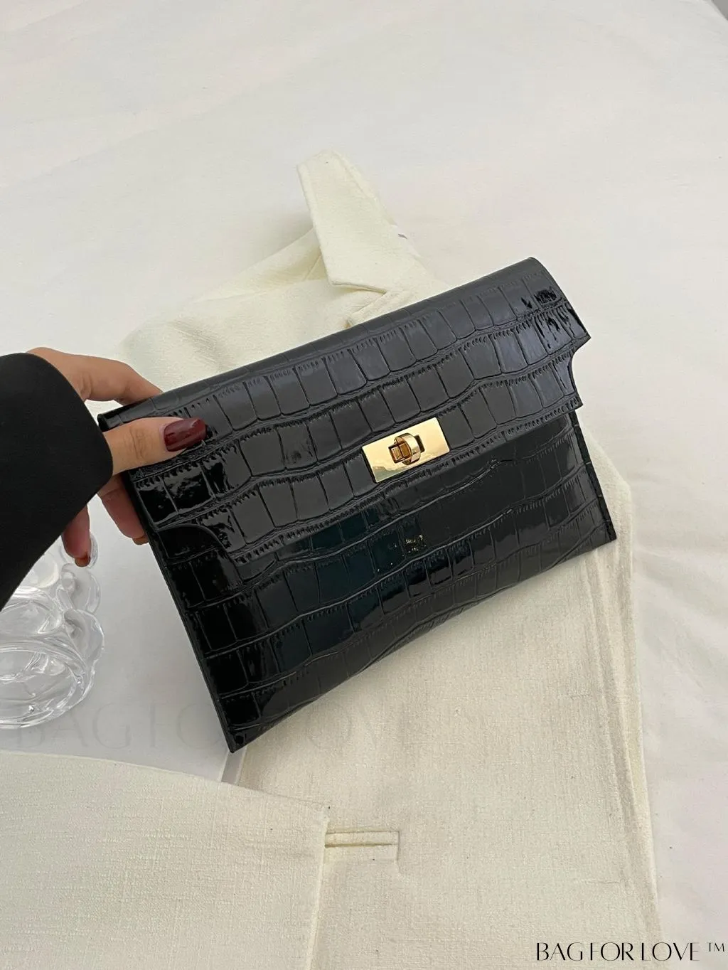 BagForLove - Chic Envelope Clutch for Women