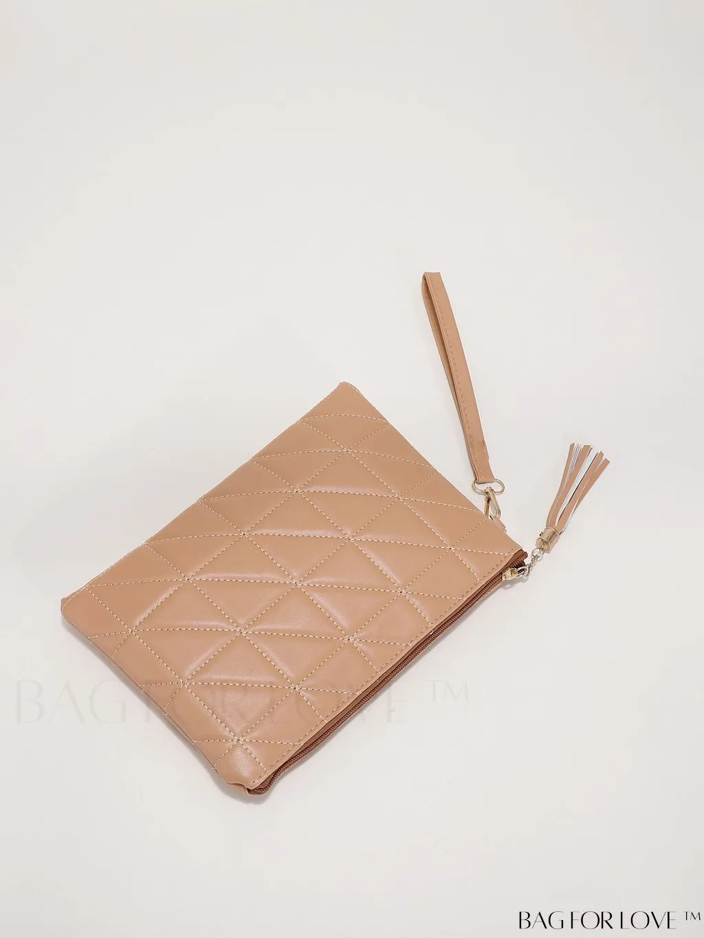 BagForLove - Chic Quilted Wristlet Bag Featuring Exquisite Pendant