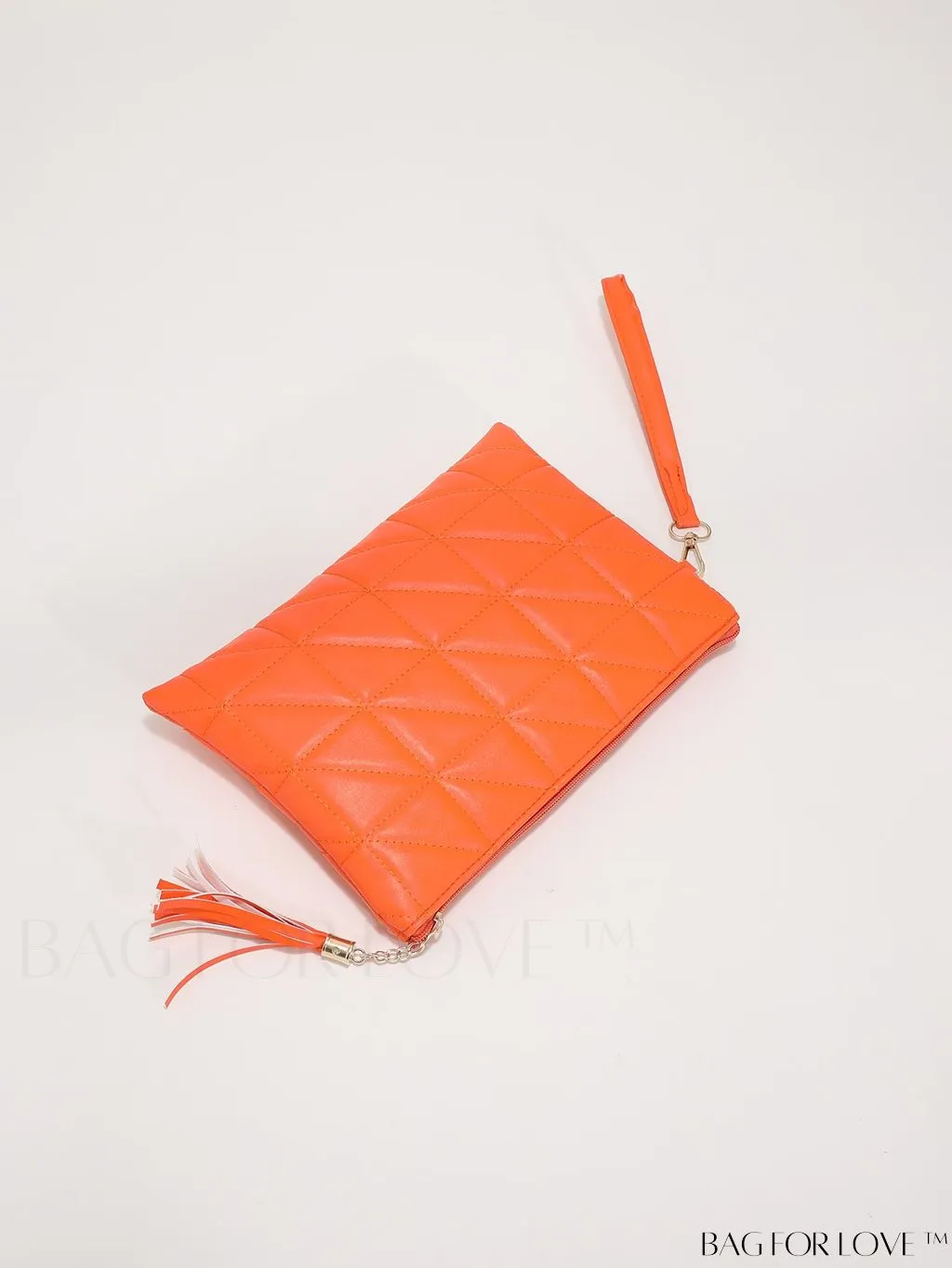 BagForLove - Chic Quilted Wristlet Bag Featuring Exquisite Pendant