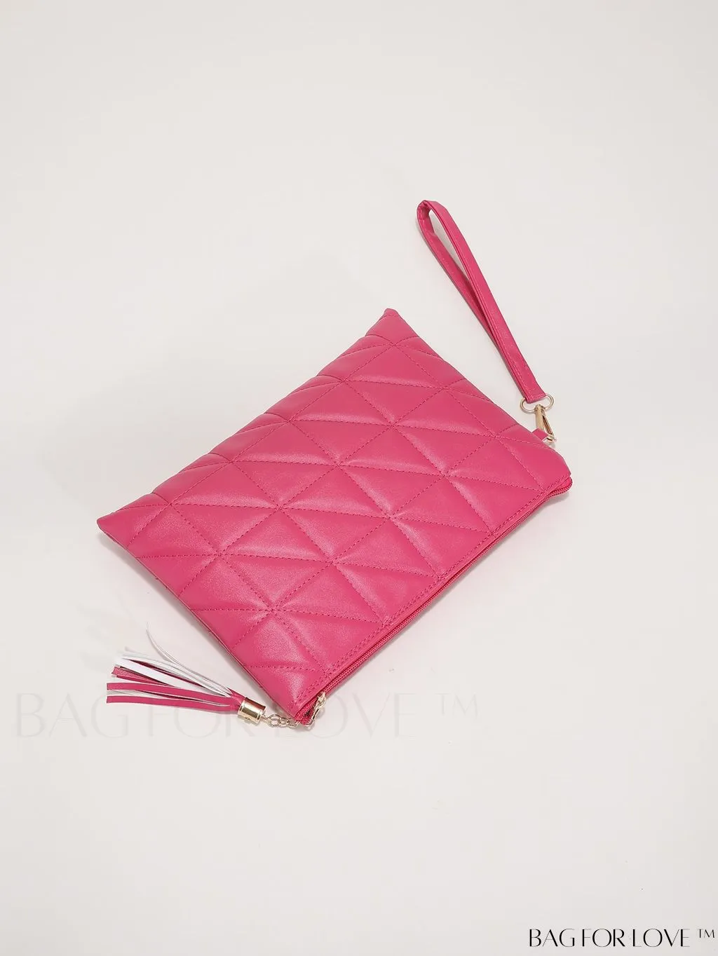 BagForLove - Chic Quilted Wristlet Bag Featuring Exquisite Pendant