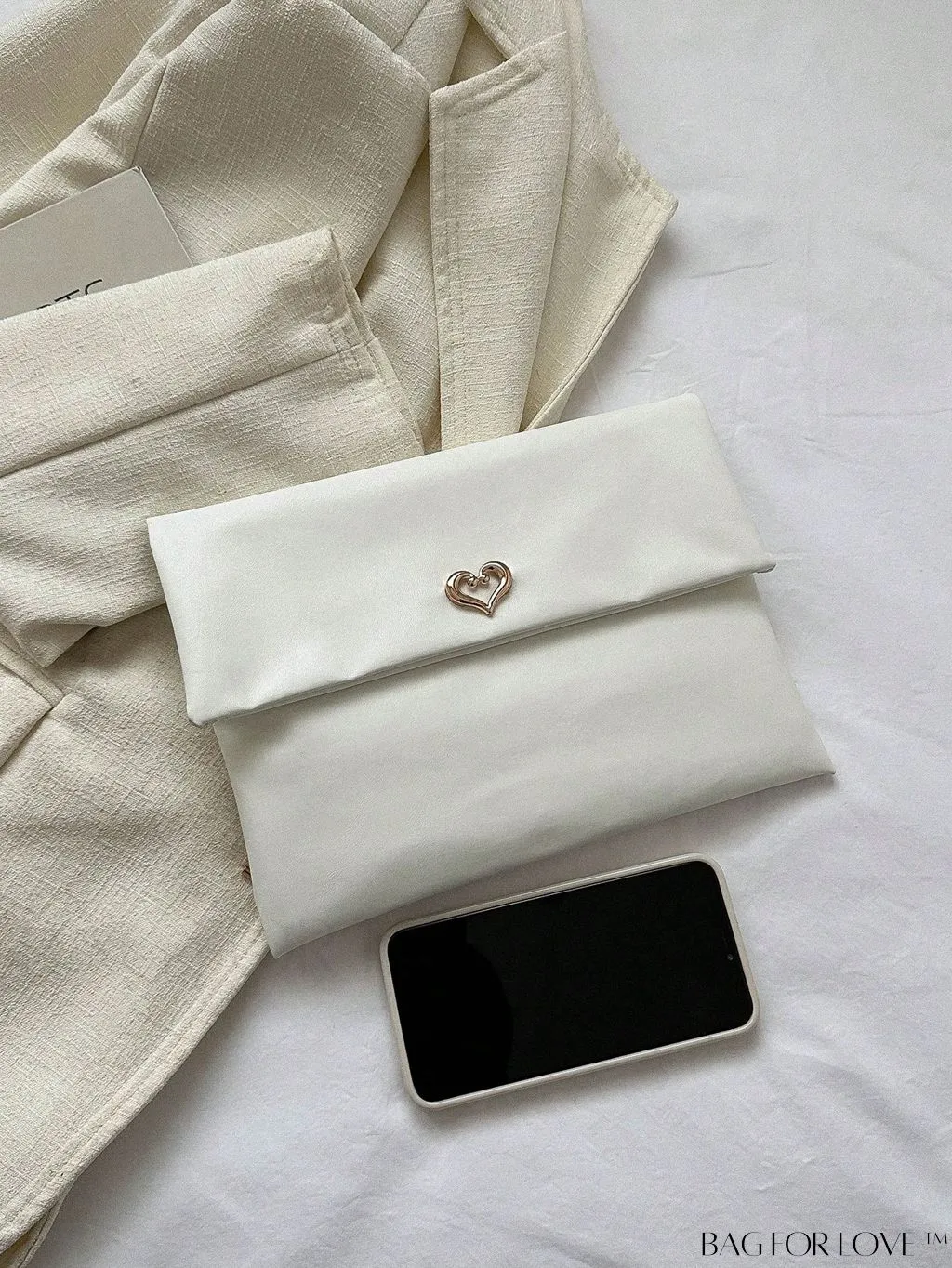 BagForLove - Minimalistic PU Envelope Bag with Heart Detailing