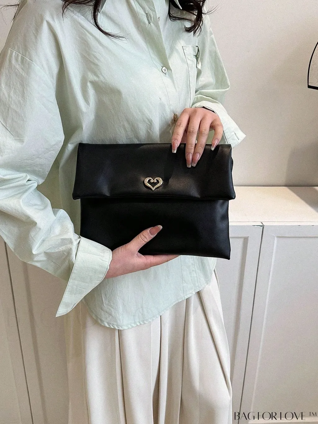 BagForLove - Minimalistic PU Envelope Bag with Heart Detailing