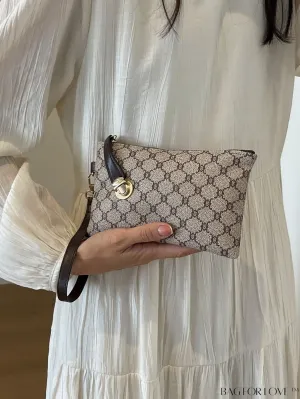 BagForLove - Stylish Printed Zipper Phone Wallet - The Perfect Fashion Accessory!