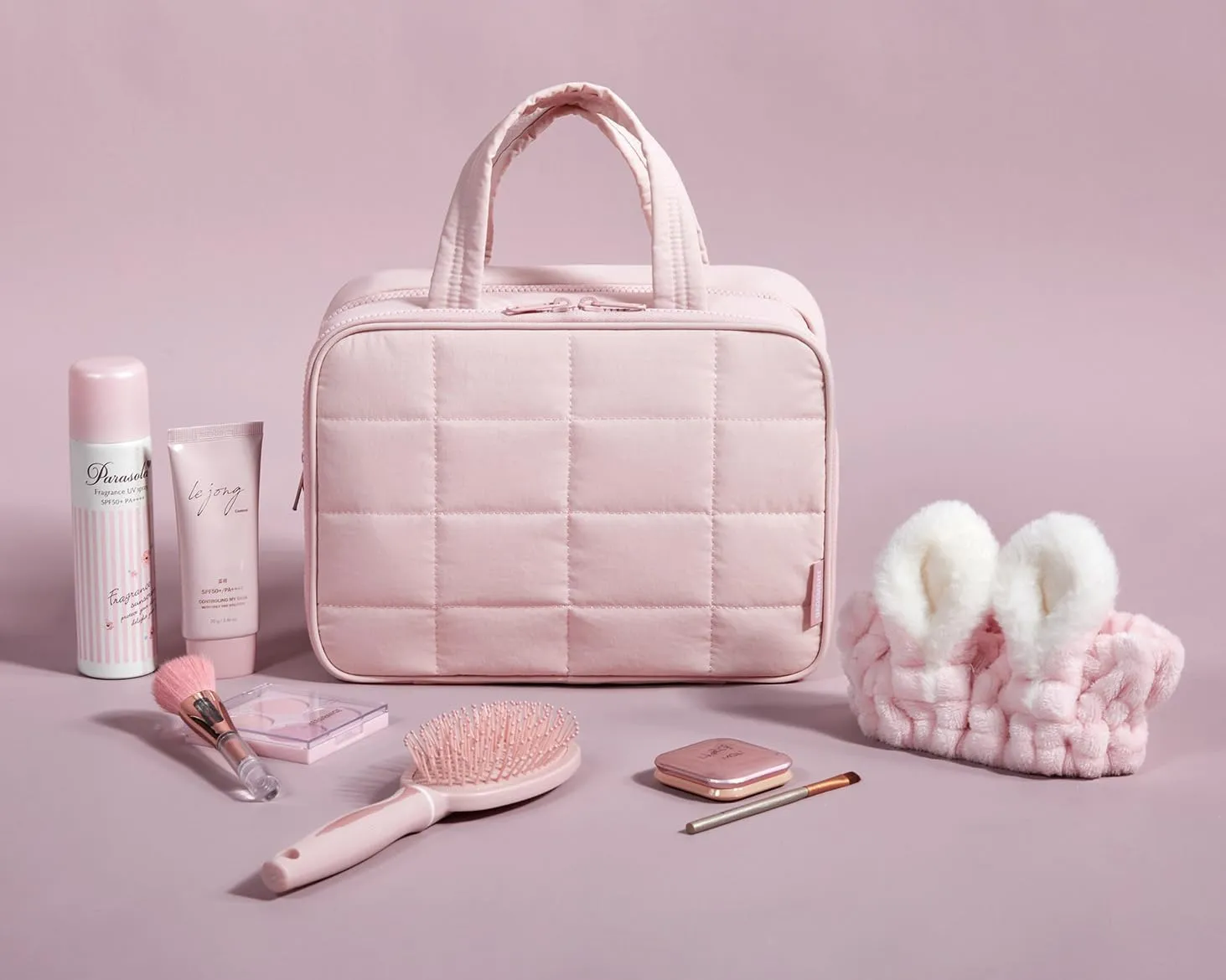 BAGSMART Travel Toiletry Bag with Jewelry Organizer, Hanging Travel Bag for Toiletries, Puffy Makeup Cosmetic Bag Organizer, Carry-on Travel Accessories Essentials, Pink-M