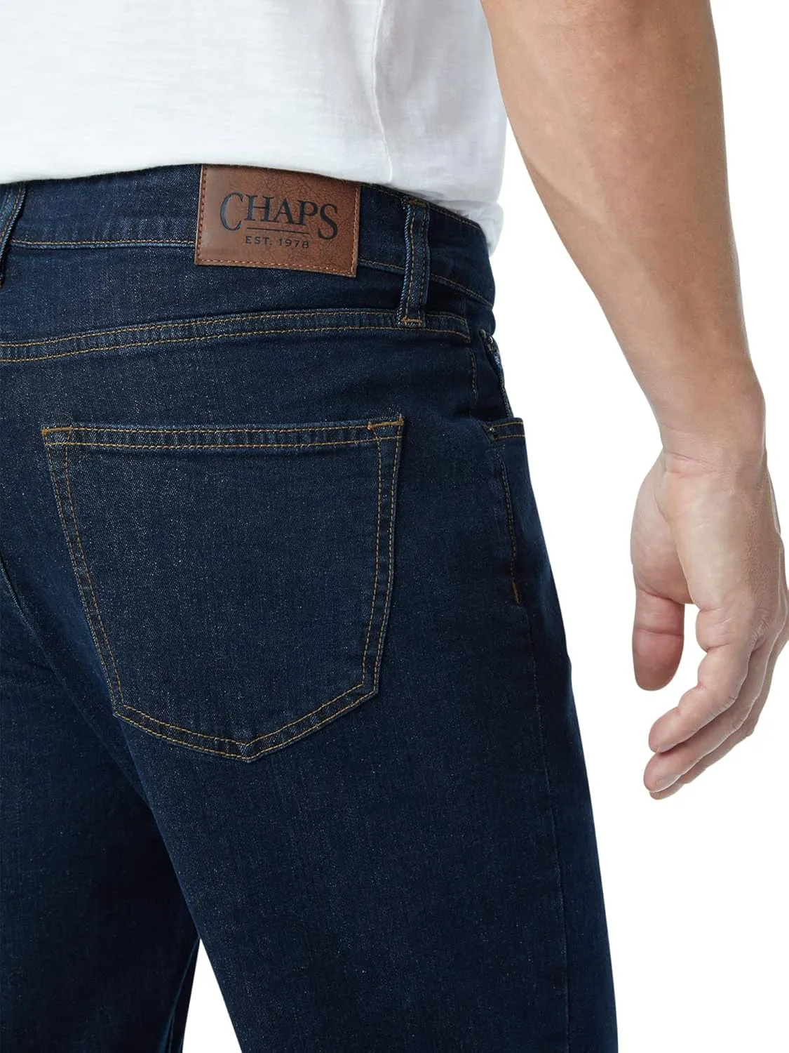 Chaps Men's Relaxed Fit Jeans - Comfort Stretch Denim Jeans - Classic Fit Jeans for Men