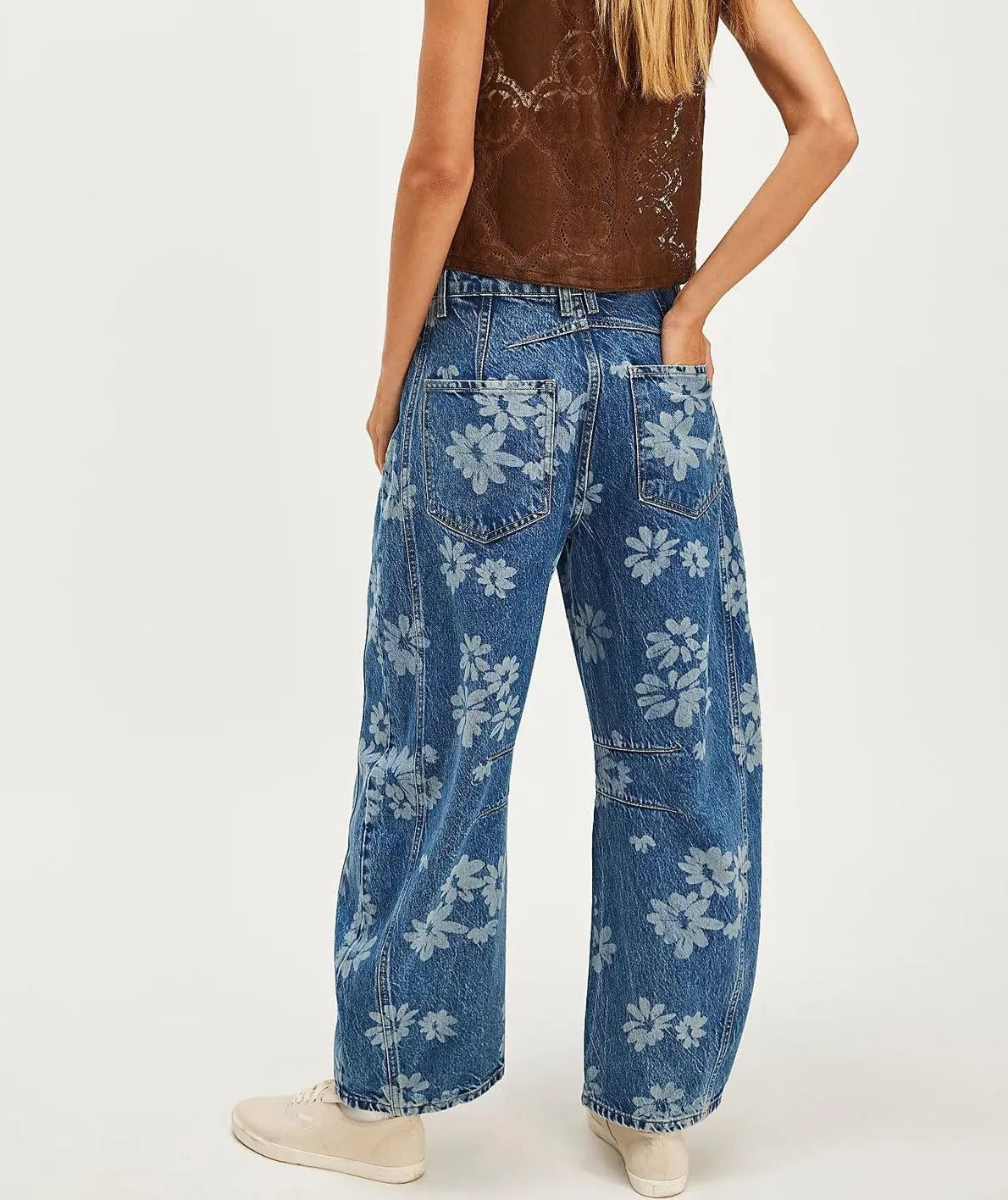 chouyatou Women's Y2k Baggy Wide Leg Denim Pants Boho Floral Printed Boyfriend Barrel Jeans with Pockets