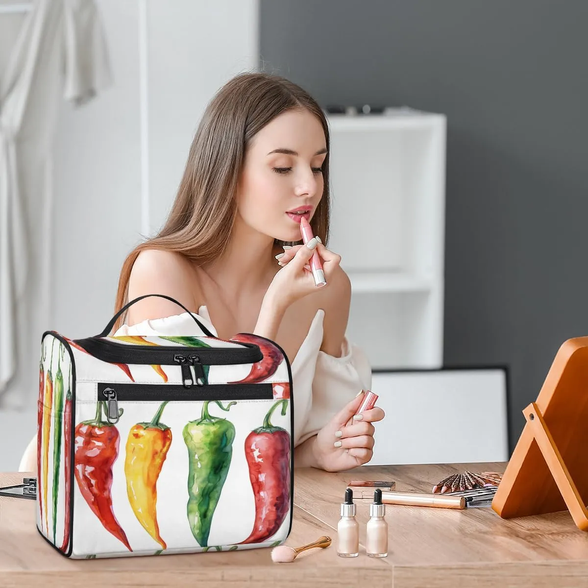 Colorful Chili Pepper Travel Toiletry Bag for Women Large Capacity Wide-open Makeup Organizer Cosmetic Travel Bags for Toiletries