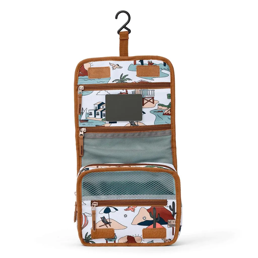 Crywolf Toiletry Bag (Paradise)