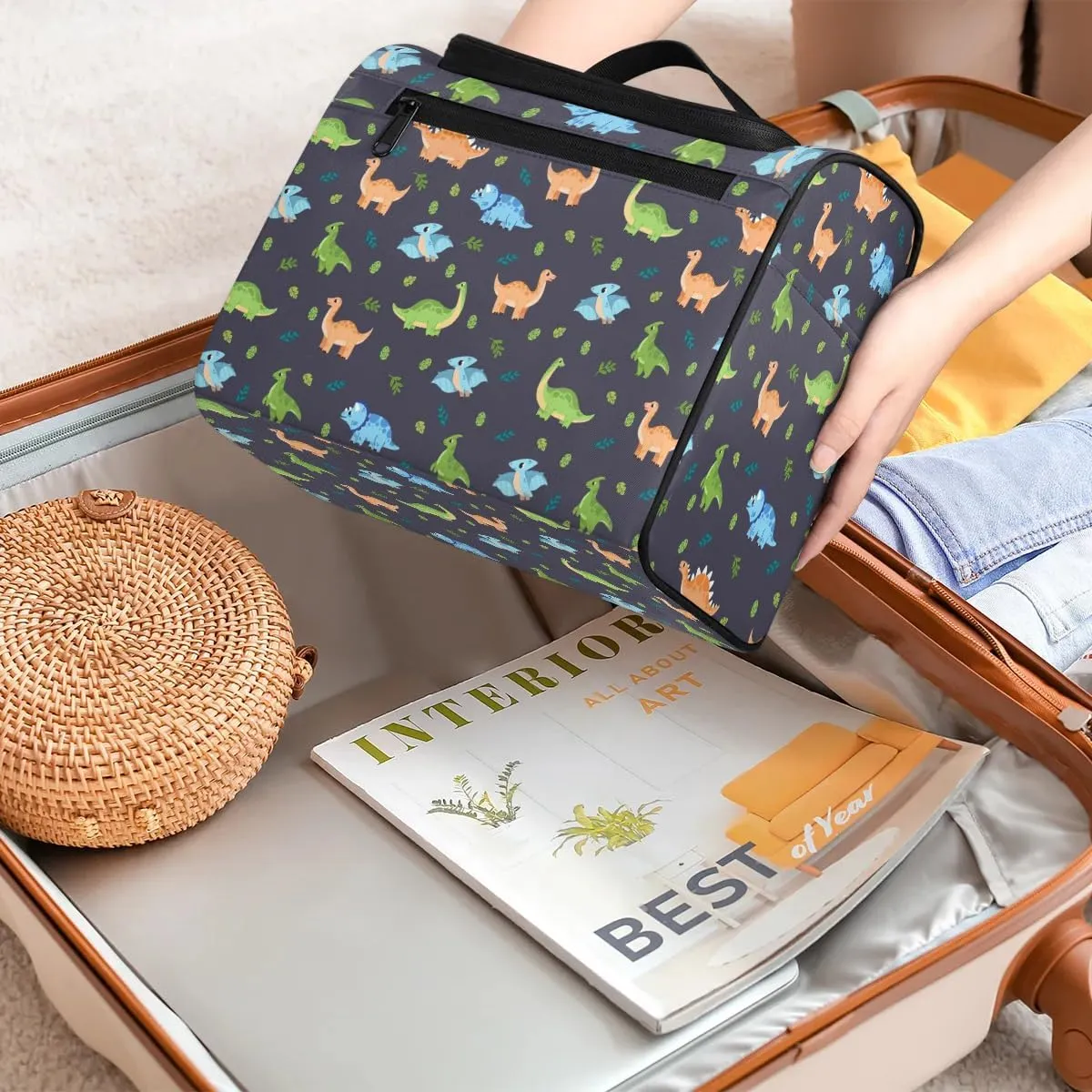Cute Dinosaur Hanging Toiletry Bag Wash Bag Shower Bag for Men and Boys Cartoon Dino Travel Cosmetics Bag Shaving Bag Organizer Kit for Accessories, Cosmetics, Travel Essentials