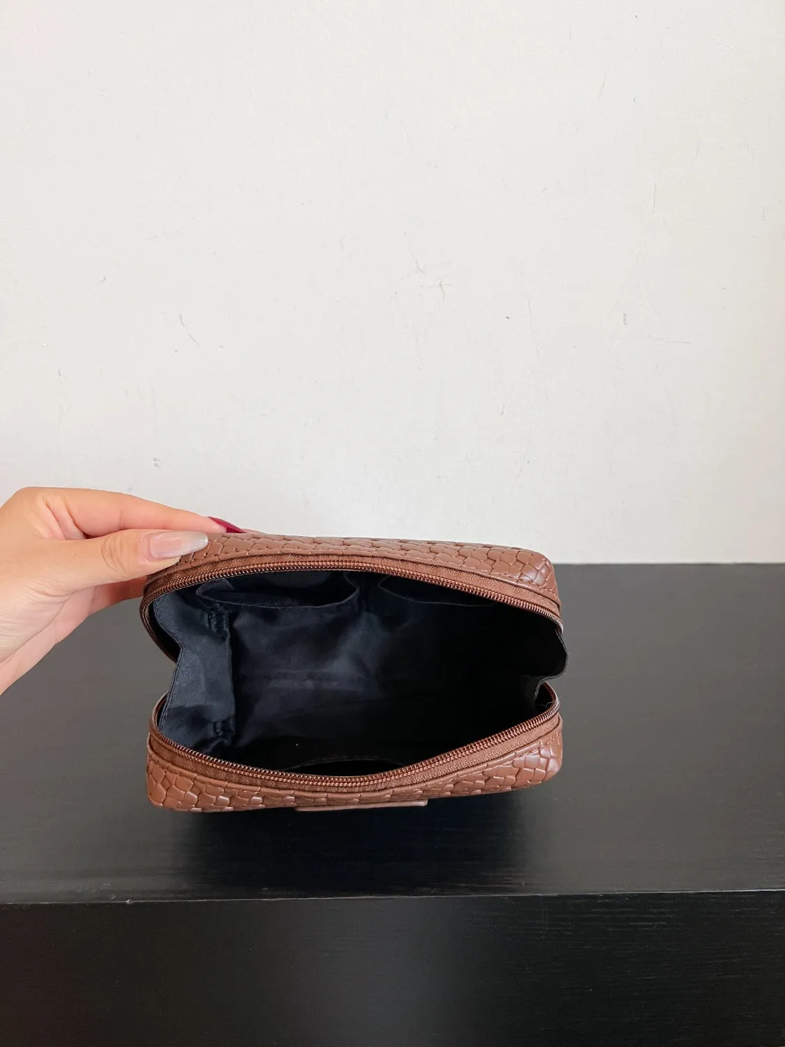 Elegant PU woven leather clutch