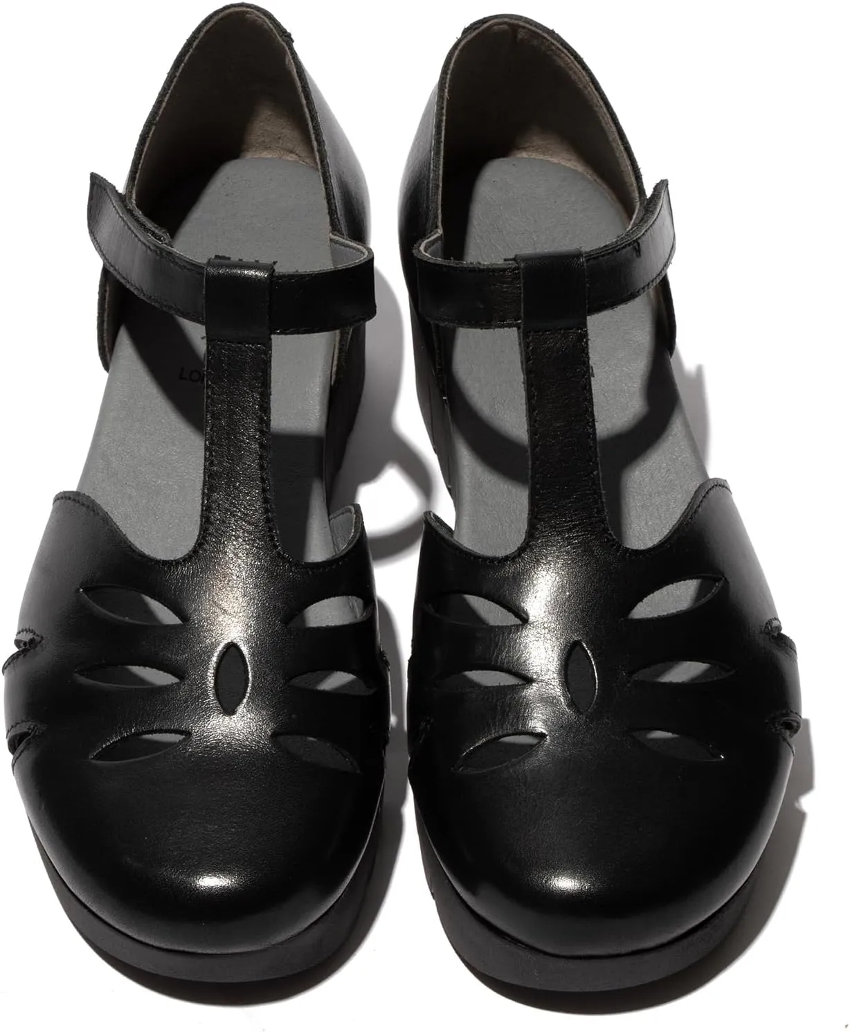FLY London Women's Velt224fly Pump
