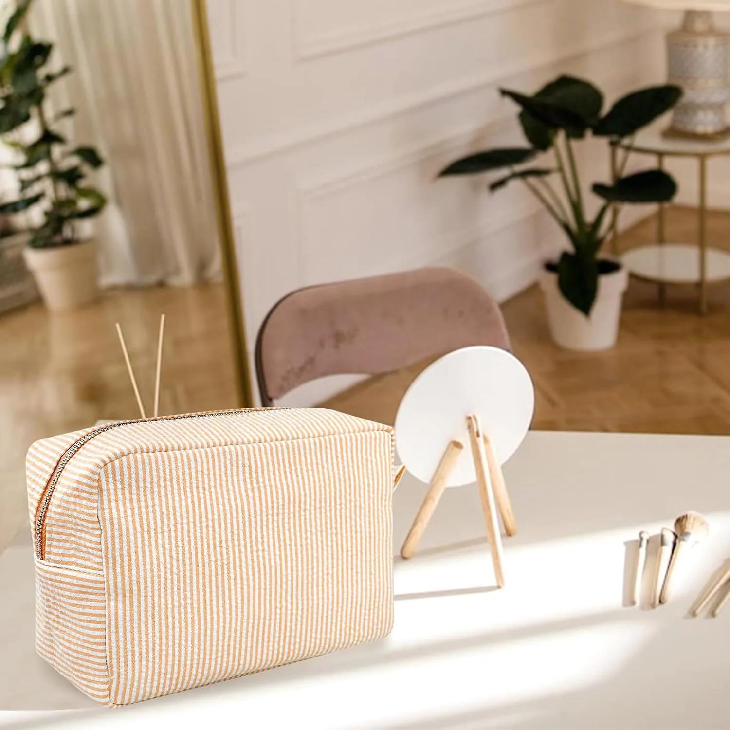 GFU Cosmetic Bags for Women, Seersucker Cosmetic Bag, Travel Toiletry Stripe Makeup Bag, Large Women Aesthetic Organizer Storage Pouch, Girls Handbags Purses, Orange