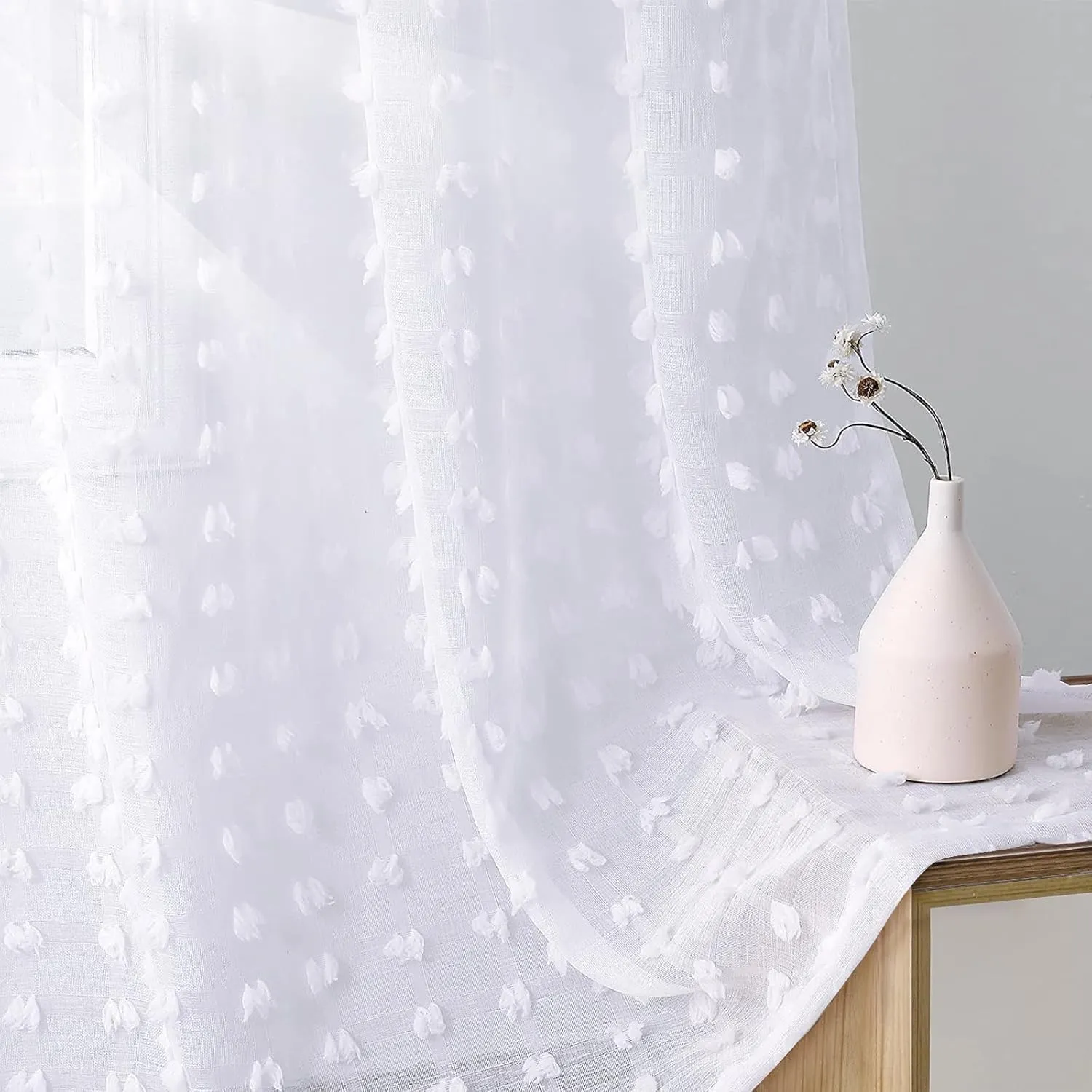 Guken White Sheer Curtains 24 Inch Length 2 Panels Sets for Living Room Bedroom 30 Inch Width Farmhouse Boho Drapes Light Filtering Pom Pom Curtains Tufted Semi Sheer Kids Rod Pocket,W30xL24