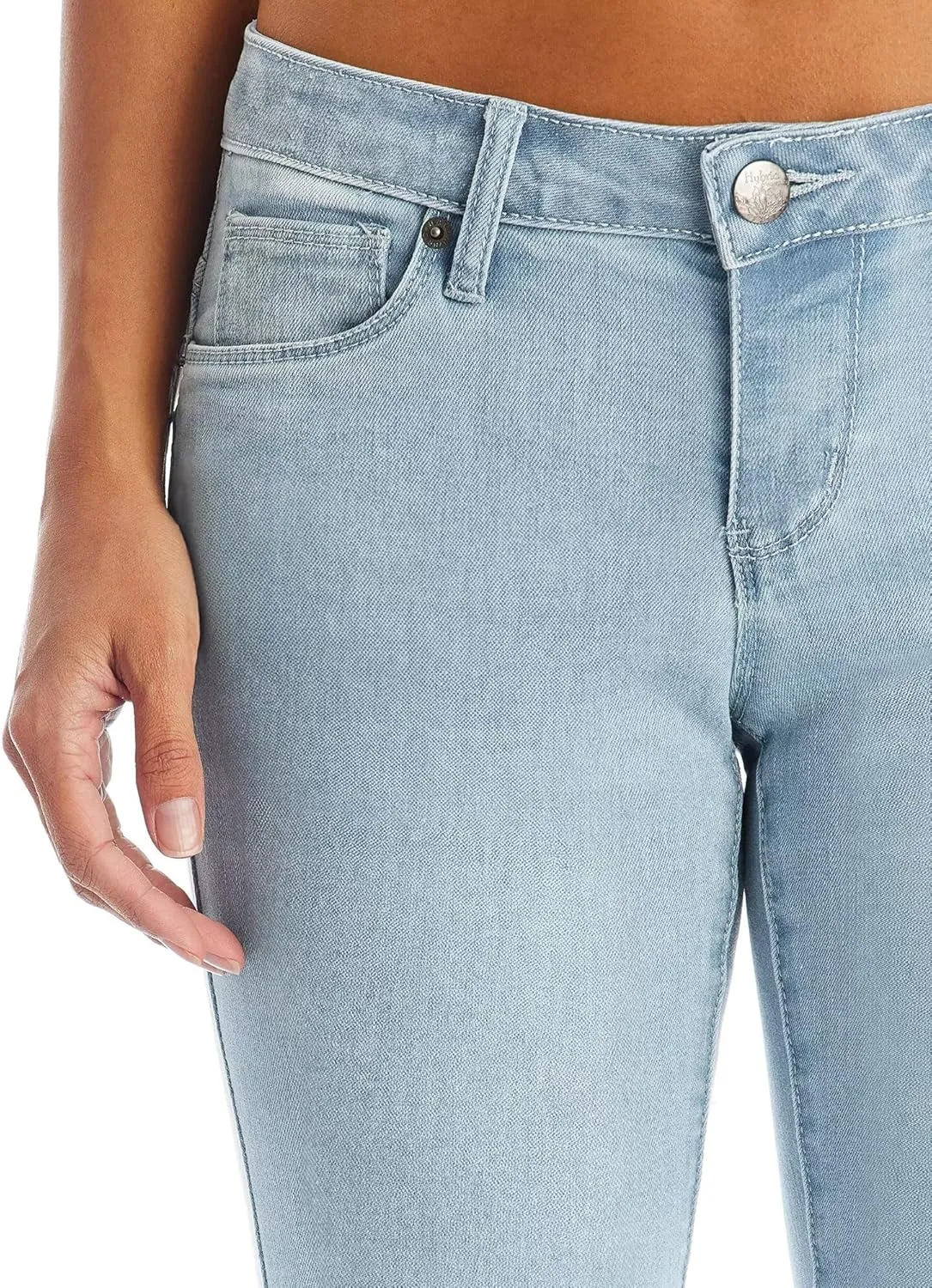 Hybrid & Company Women's Slim Fit Super Stretch Denim Capri Shorts