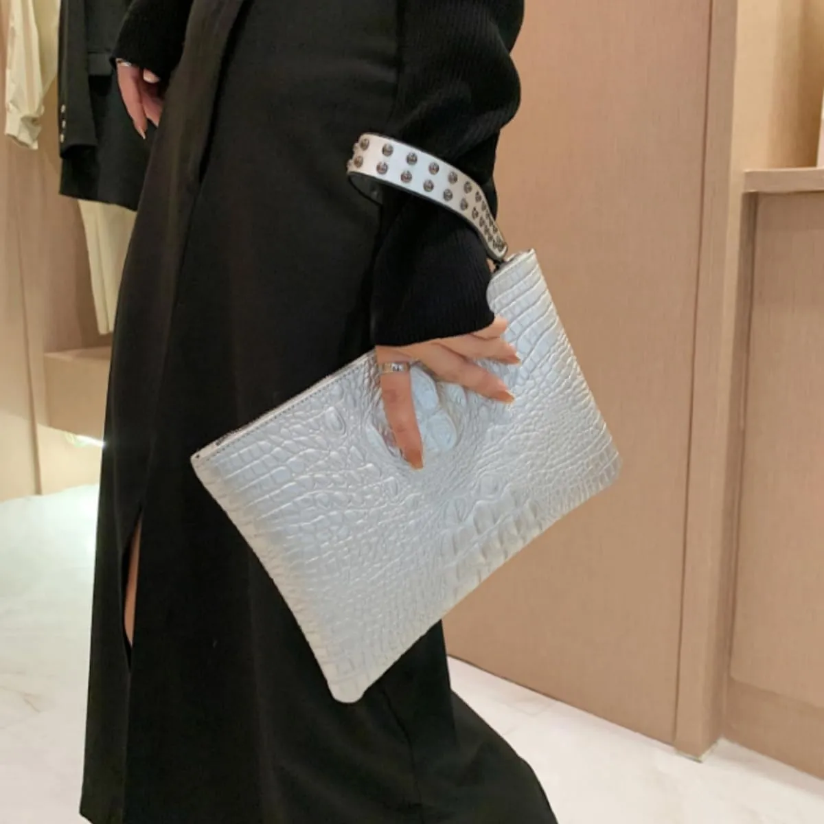 IAMUHI Women Faux Leather Crocodile Envelope Clutch Bag Wristlet Zipper Evening Handbag Wallet Purse