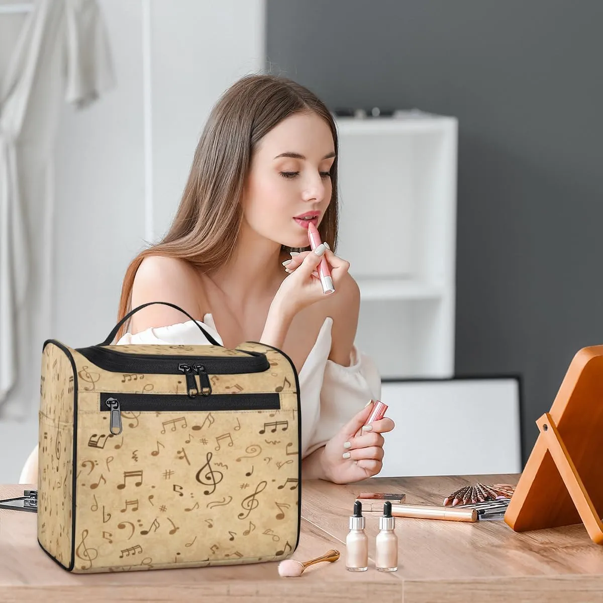 Music Notes Hanging Toiletry Bag for Men Women Travel Cosmetic Makeup Organizer Bag Water Resistant Large Portable Wash Case for Accessories, Toiletries, Cosmetics