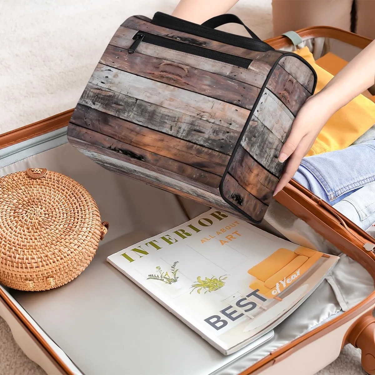 Old Barn Door Wooden Theme Travel Toiletry Bag for Men and Women, Large Hanging Makeup Bag Organizer Toiletries Bag for Travel, Cosmetic Bag with Handle