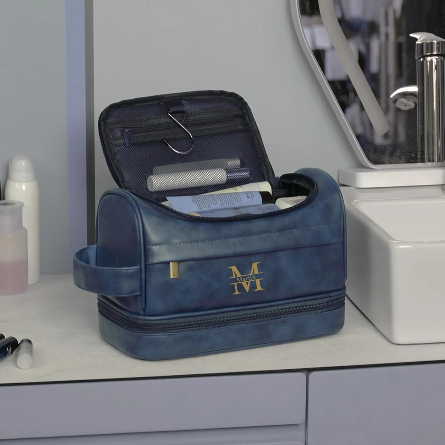 Personalized Toiletry Bag for Men and Women Leather Toiletry Organizer Shaving Dopp Kit Travel Bathroom Bag Cosmetic Pouch