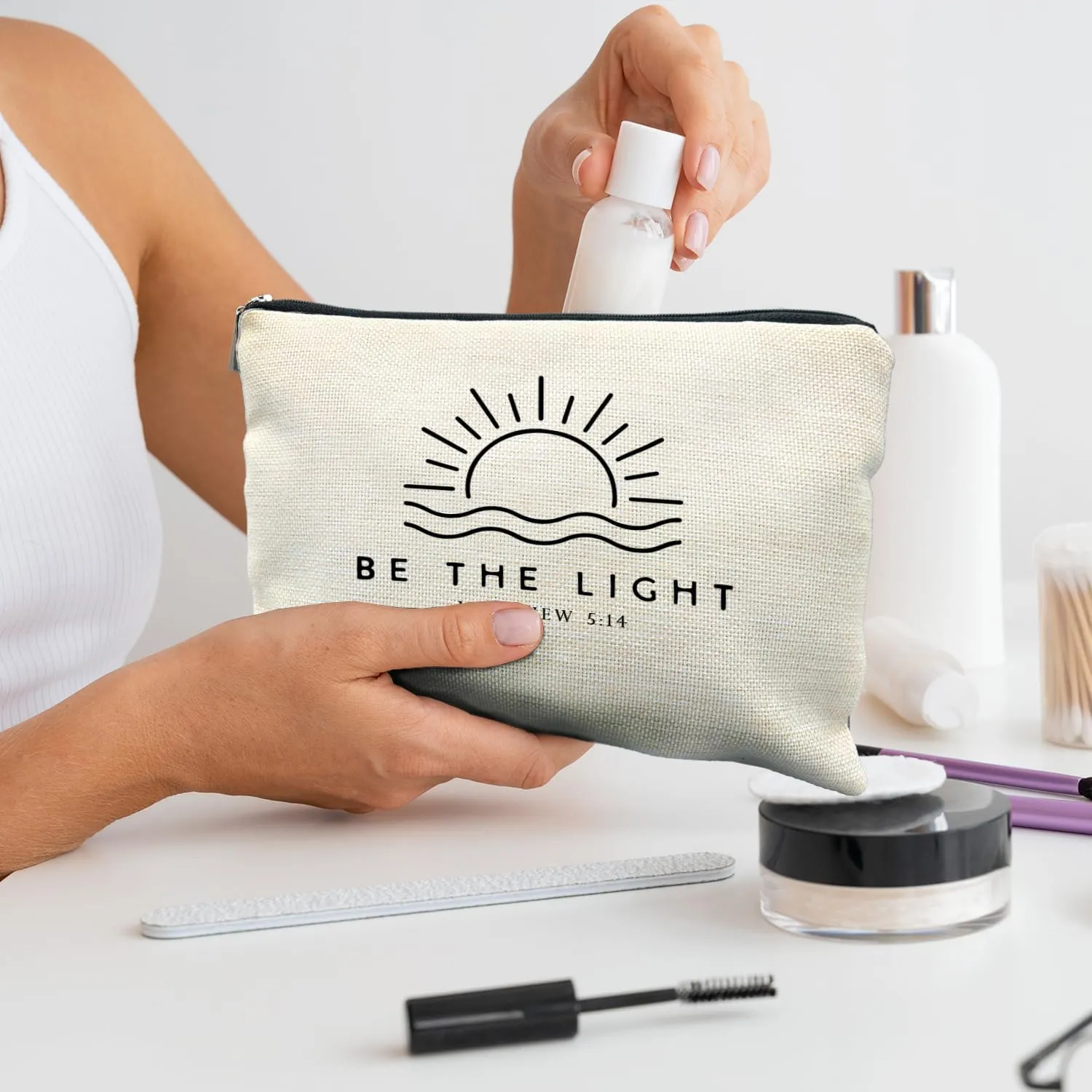 religious gifts for women,Be The Light cosmetic bag，Matthew 5 14，Encouragement Gifts，bible makeup bag，christian gift bags，faith gifts for women，faith gifts，religious gifts for women，Proverbs gifts