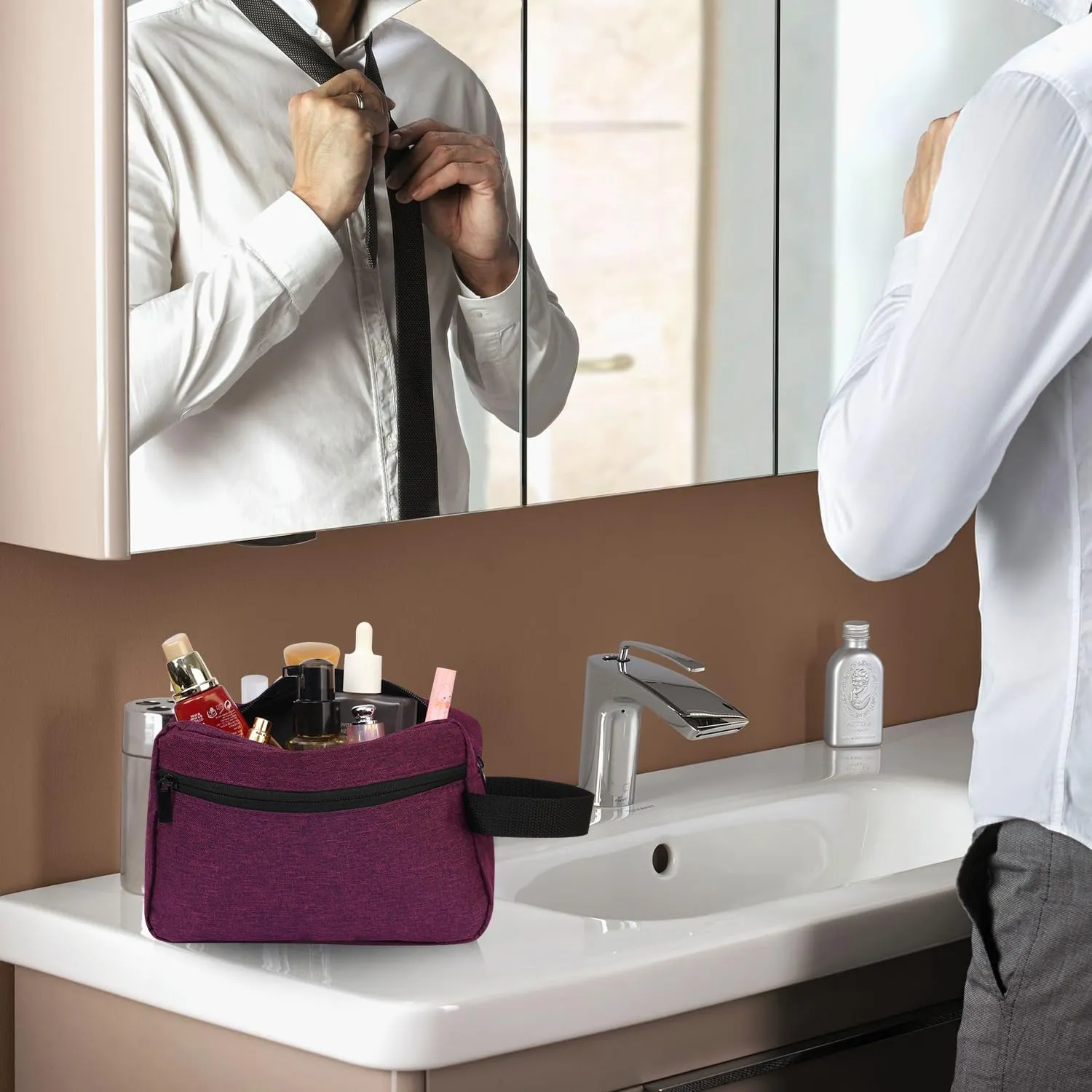 Travel Toiletry bag Toiletry bag for women men Hanging Cosmetic bag Travel accessories Gift for Women Men (Deep purple)