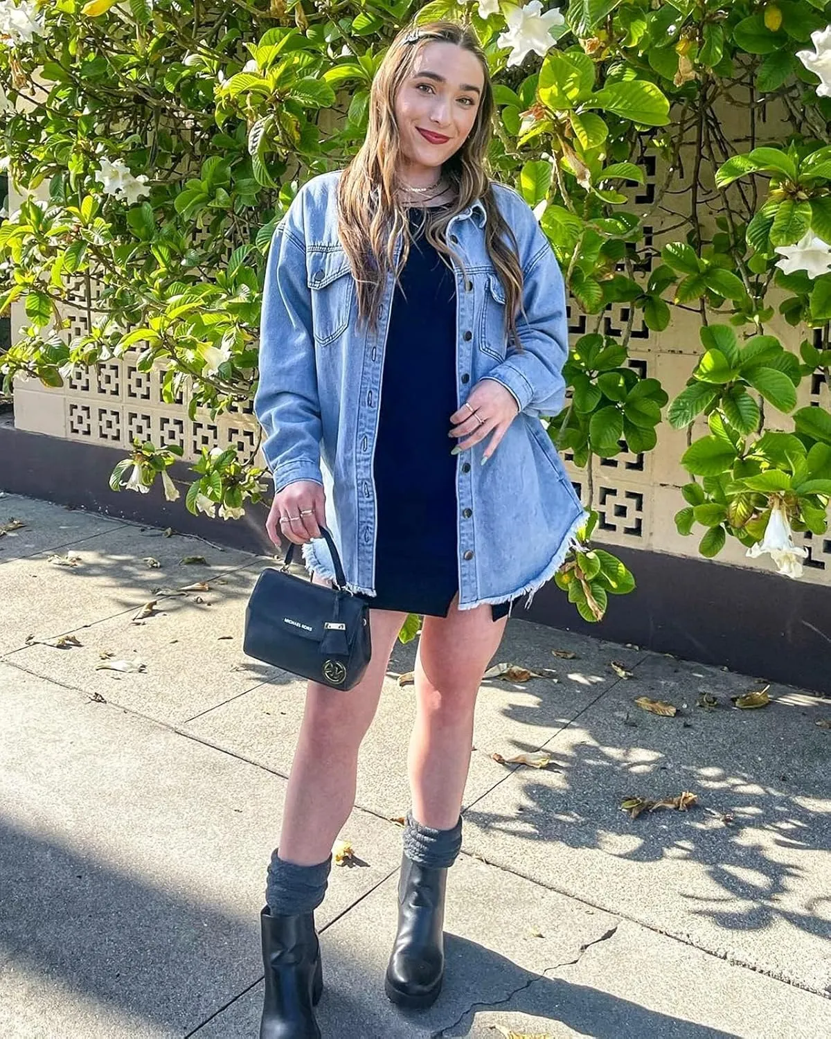 Vetinee Women’s Oversized Button Up Frayed Hem Shacket Long Sleeve Pockets Denim Jean Jacket