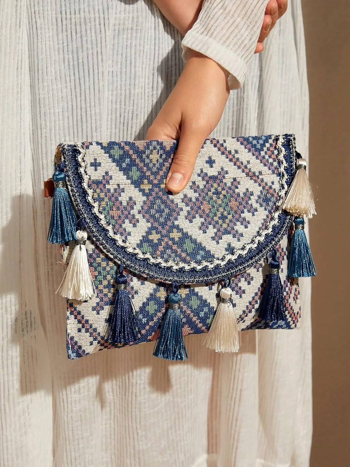 WDIRARA Boho Pattern Fringe Hem Chain Strap Shoulder Handbags Cross Body Handbag