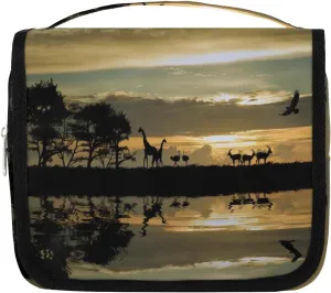 Wild Giraffe Hanging Travel Toiletry Bag for Women African Animal Wildlife Waterproof Makeup Bag,Cosmetic Bag,Travel Essentials for Women Men